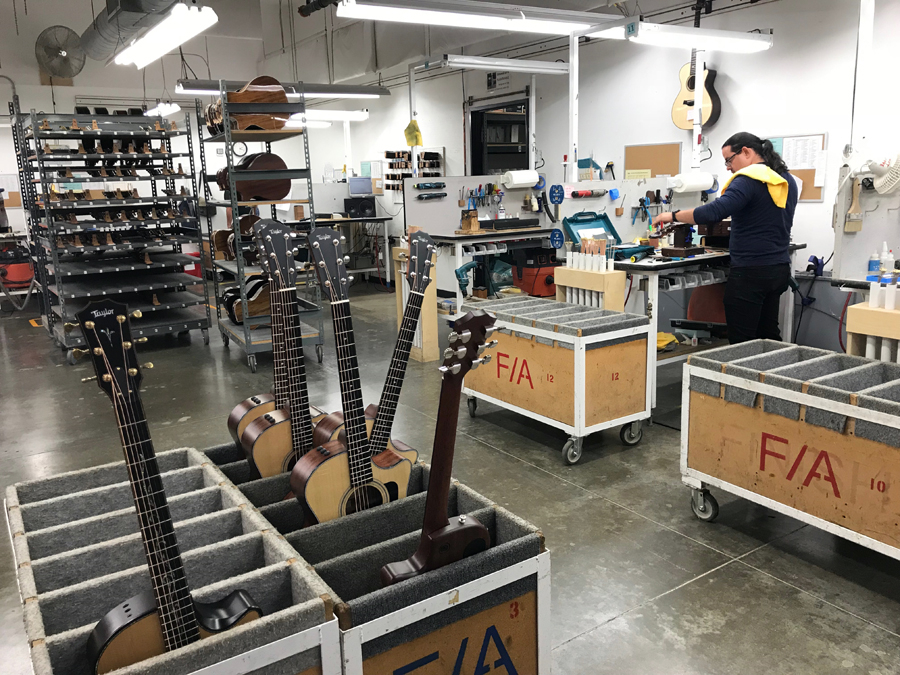 吉他中国专访视频,taylor吉他全系列