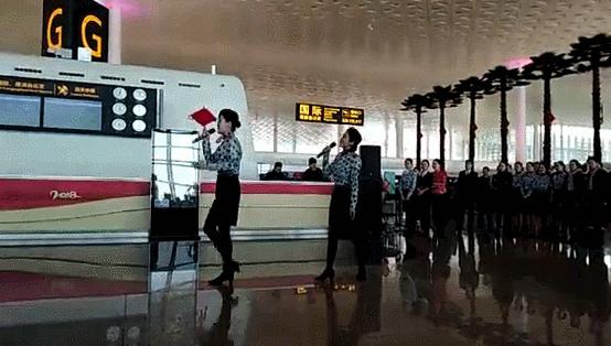 天河机场送尿不湿空姐玩起古筝琵琶和快闪春运第一天有点暖
