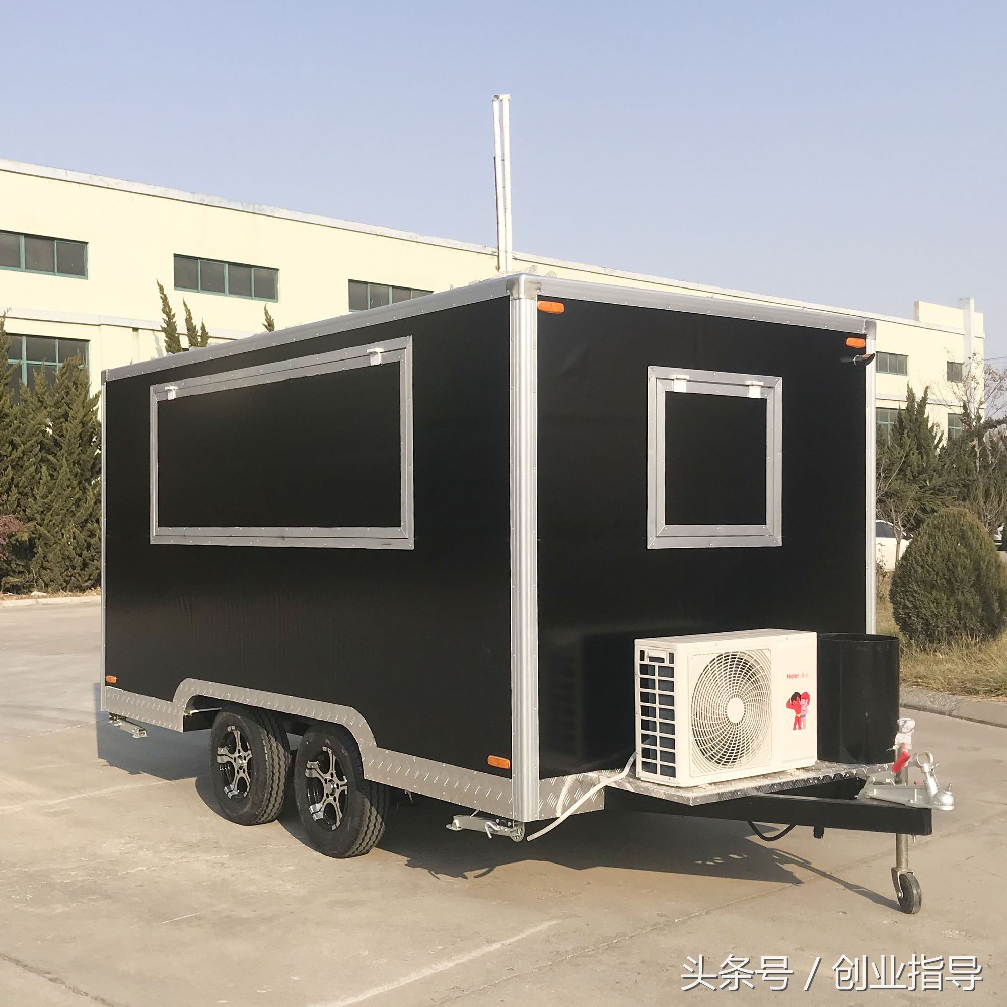 看看国外的餐车，在对比国内的餐车，你就明白什么叫低调奢华了