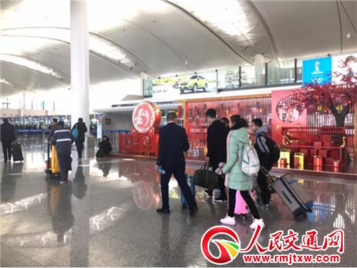 瑗块儴鏈哄満闆嗗洟鏄ヨ繍淇濋殰,鏈哄満鏄ヨ繍棣栨棩淇濋殰