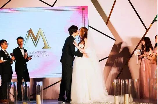 200斤新娘减肥护肤大作战，婚礼当天美成二次元少女