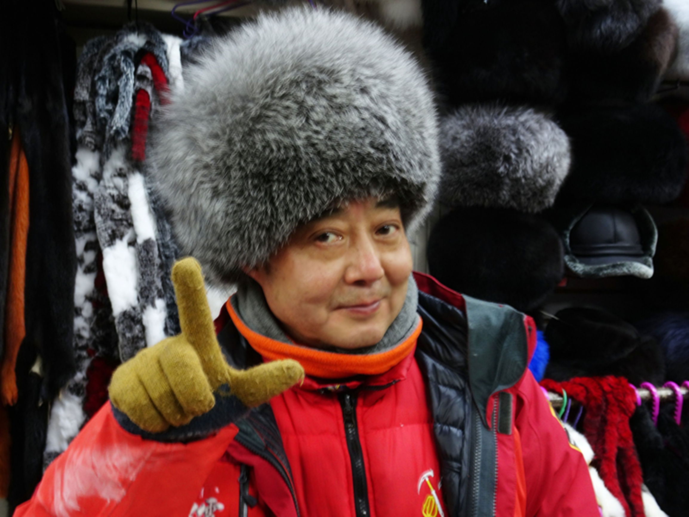 现场实拍黑河中俄商品街走起,黑河俄品多和俄罗斯商品街