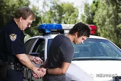 在美国做代购合法吗,做代购被海关逮到了怎么办