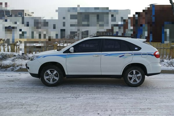 比亚迪s6全部款式,比亚迪s6后排空间