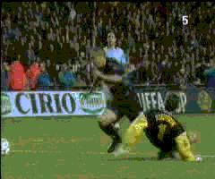 足坛20个标志性动作,足坛十大专属经典过人动作