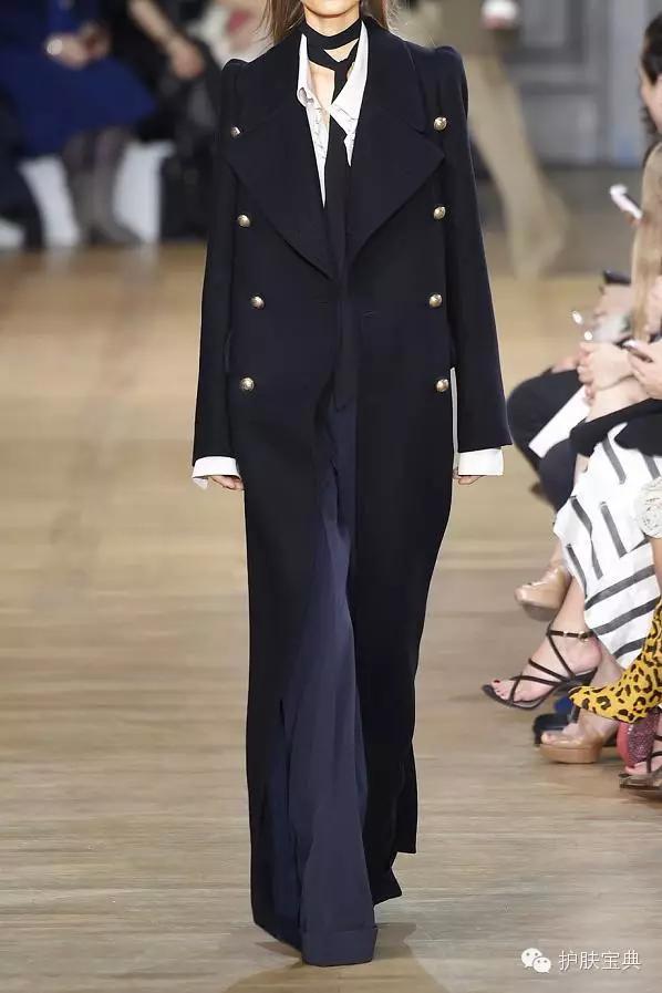 如何跟着明星学穿搭,跟着明星搭配穿搭