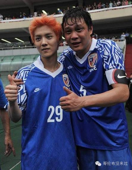 鹿晗是体育全能神，吴彦祖是极限大咖，明星都有哪些新技能