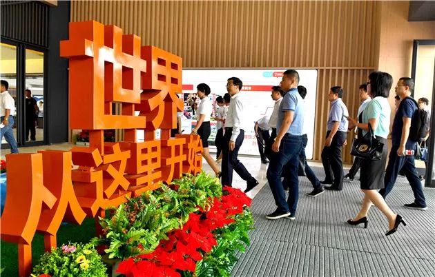 来吧,一起为大郑州打call!“i郑州2017郑州十大新闻”评选活动启动