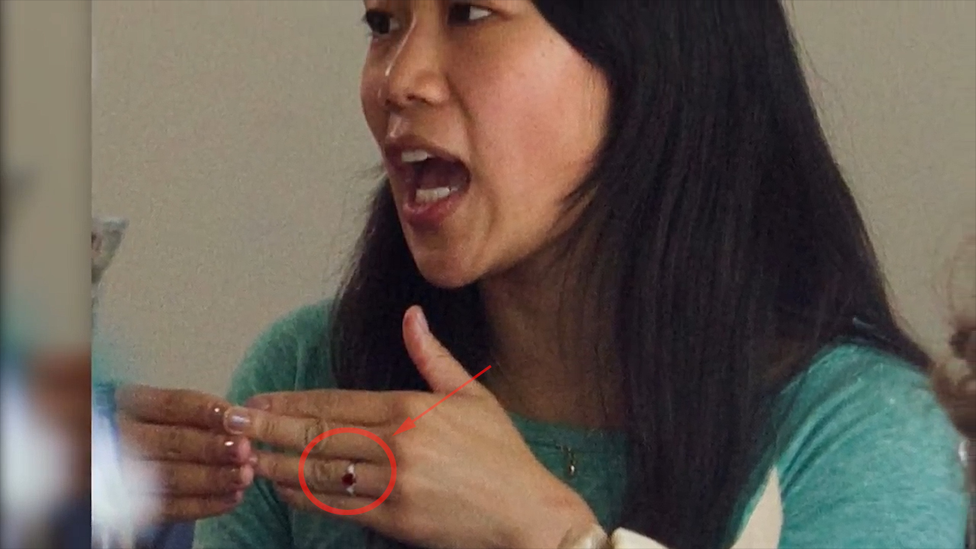 结婚选到意义非凡的钻戒,心形钻戒婚戒怎么选怎么订