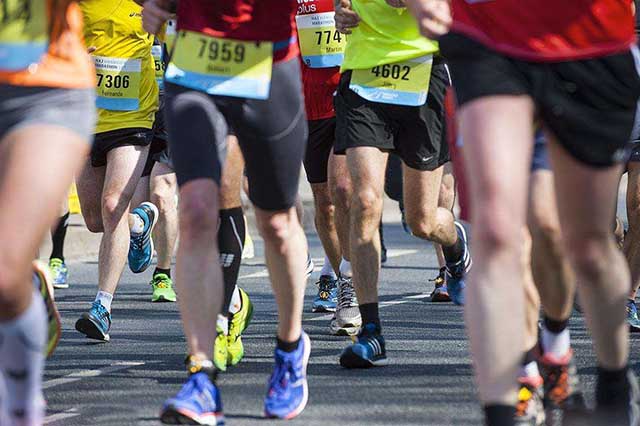 国际马拉松比赛跑鞋上脚率,马拉松国际比赛前三跑鞋