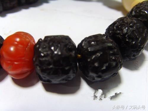 金刚菩提怎么快速包浆上色,大汗手玩金刚菩提多久能上色