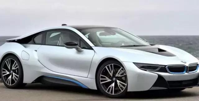 抛光到底伤车漆吗,抛光能解决多大的问题