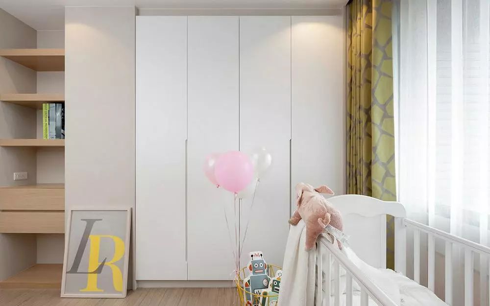 墙面和衣柜缝隙打玻璃胶,墙面和衣柜缝隙的处理