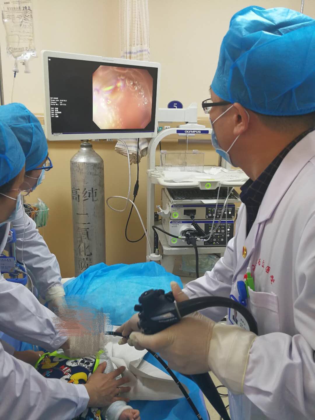 11个月的孩子误吞塑料有危险吗,一个月小孩误吞塑料薄片