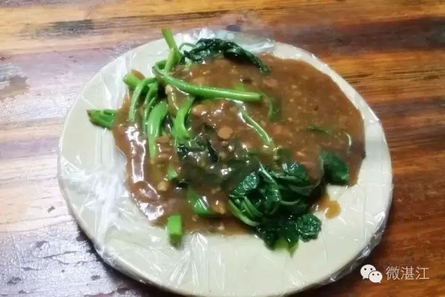 湛江20家“破店”，开着豪车的人都排队去吃！因为它够旧够破够味