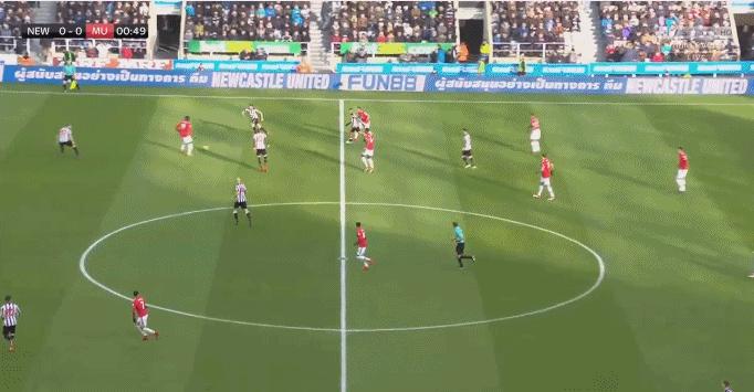 招招被克制,穆里尼奥遭到老冤家贝大师“死亡缠绕”