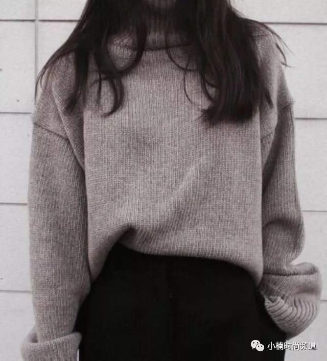 高领毛衣如何穿不难受,高领保暖毛衣宽松怎么搭配