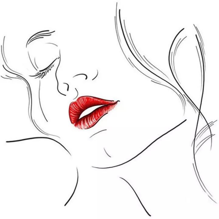 cpb口红311同款,口红界的爱马仕蝴蝶结