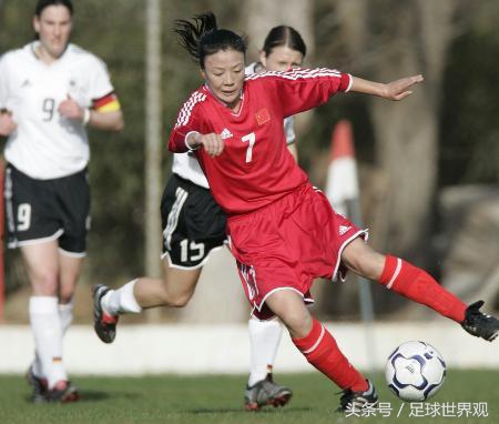 铿锵玫瑰成员“网恋”老外旅居美国为中国足球她已奉献半生