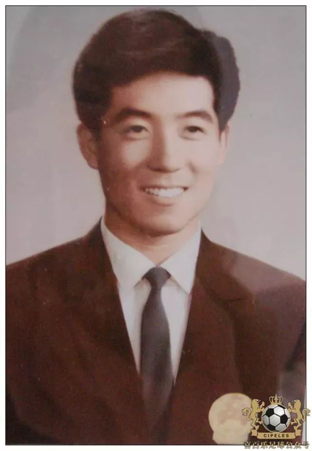 津门足坛双百颂韩金铭,津门足坛双百颂陈金刚