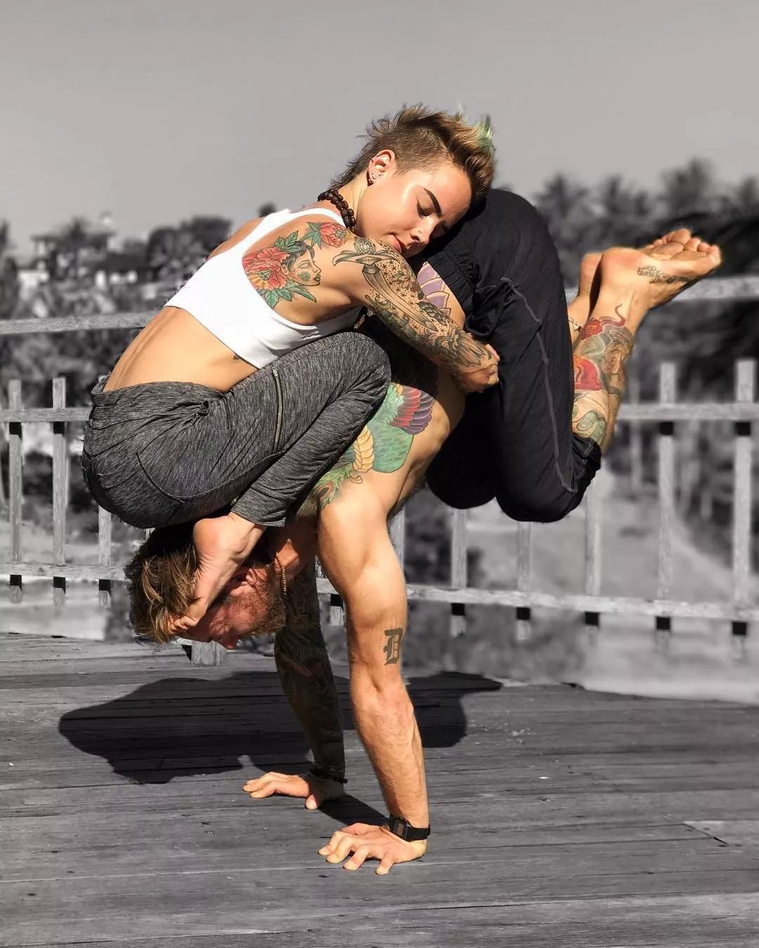 狗年情人节:你该懂的“前戏”指南,未满18岁请迅速撤离!