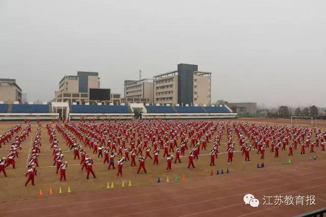 假以时日，且看咱大江苏为中国足球贡献力量
