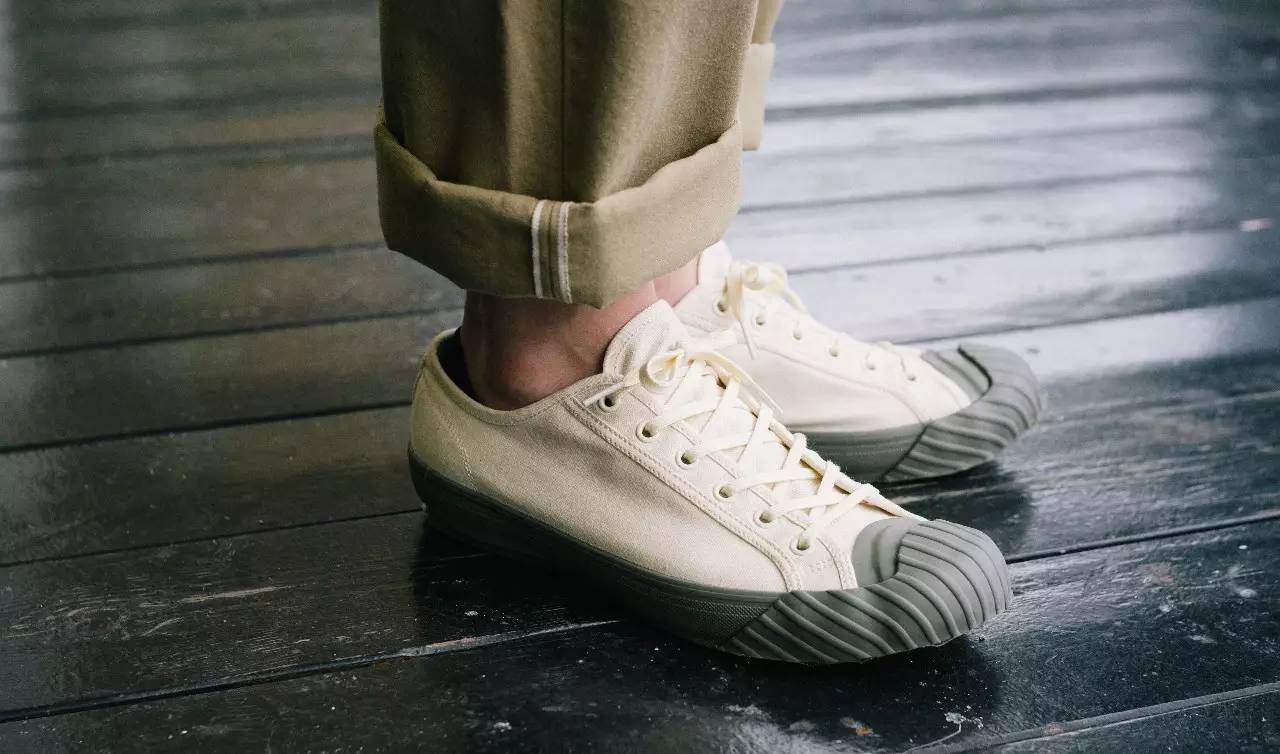 谁说国产球鞋做不出复古味,冷门国产球鞋品牌