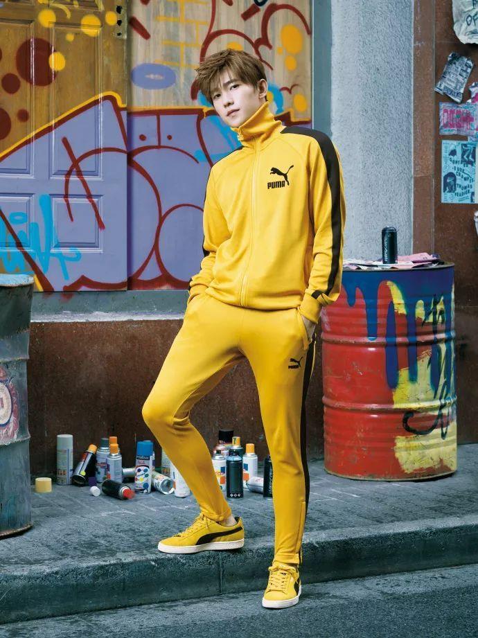 蕾哈娜、陈伟霆带红几百元球鞋，你会不会买账？