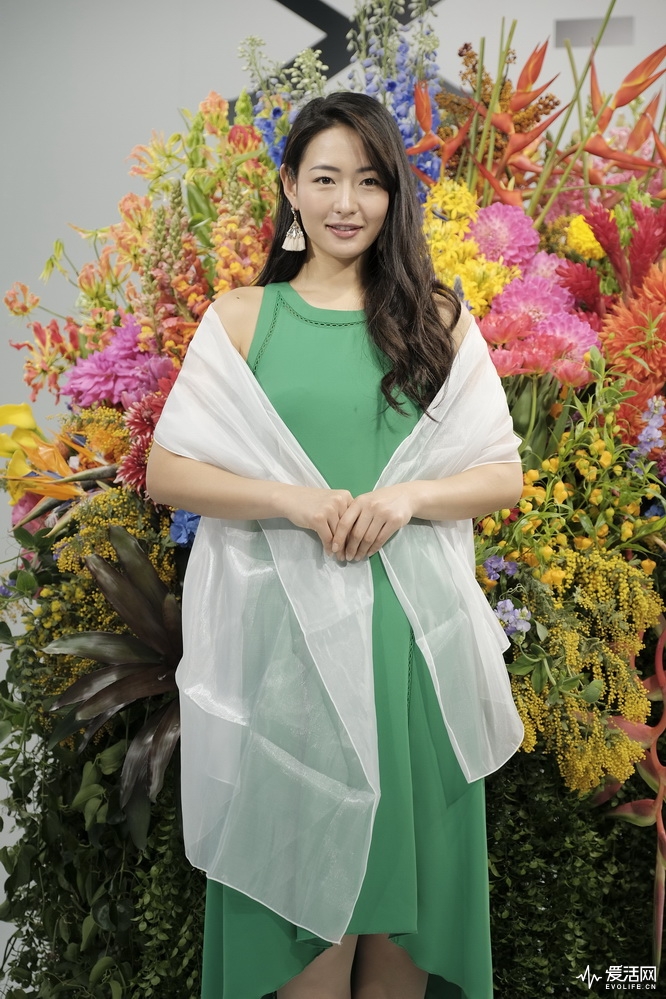 富士x-h1和xt200哪个好,富士x-h1值得购买吗