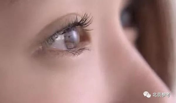 冬季眼睛干涩发痒当心干眼症加重,眼睛为什么干涩发痒是干眼症吗