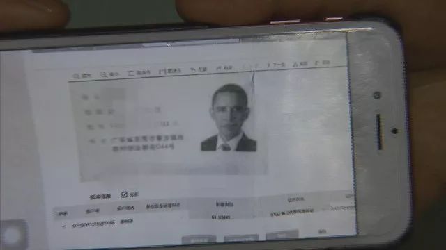 今朝上海|“出国旅游最奇葩带东西要求”帖引爆网络:分期付款,60寸平板电视,36罐蜂蜜柚子茶……还不是熟人!