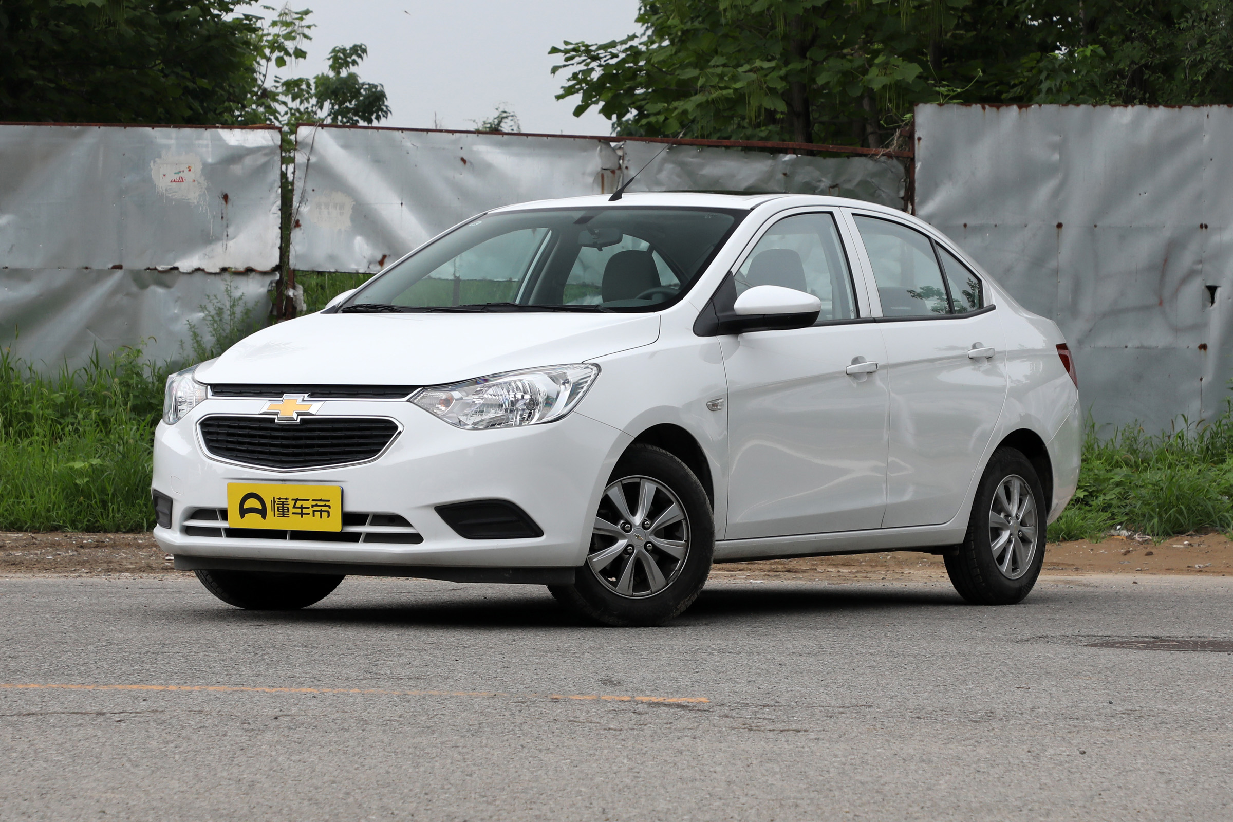 赛欧最低价格是多少,价格低廉别克赛欧