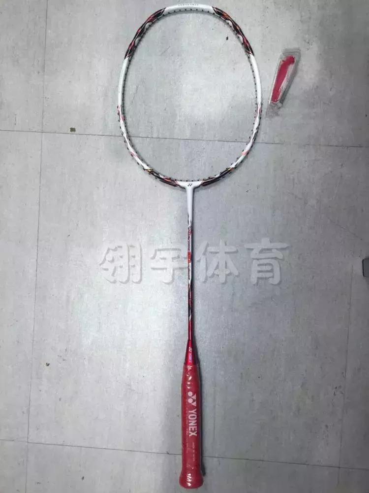 yonex羽毛球拍套装,羽毛球装备yonex102c