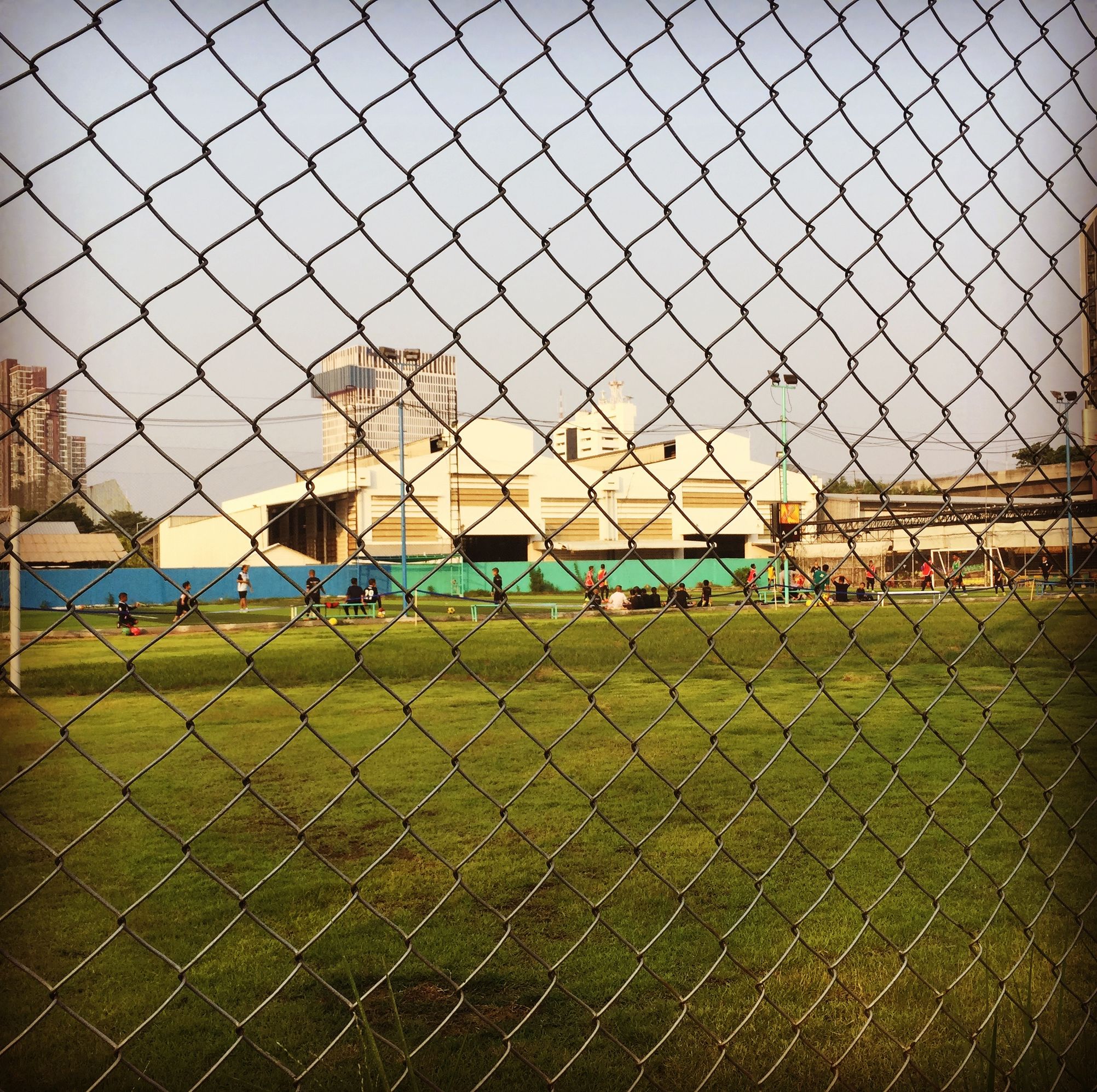 用打麻将的态度做事业,泰国足球最新状态