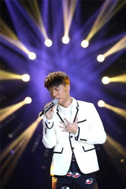 为啥李克勤被称为“第五天王”浅谈