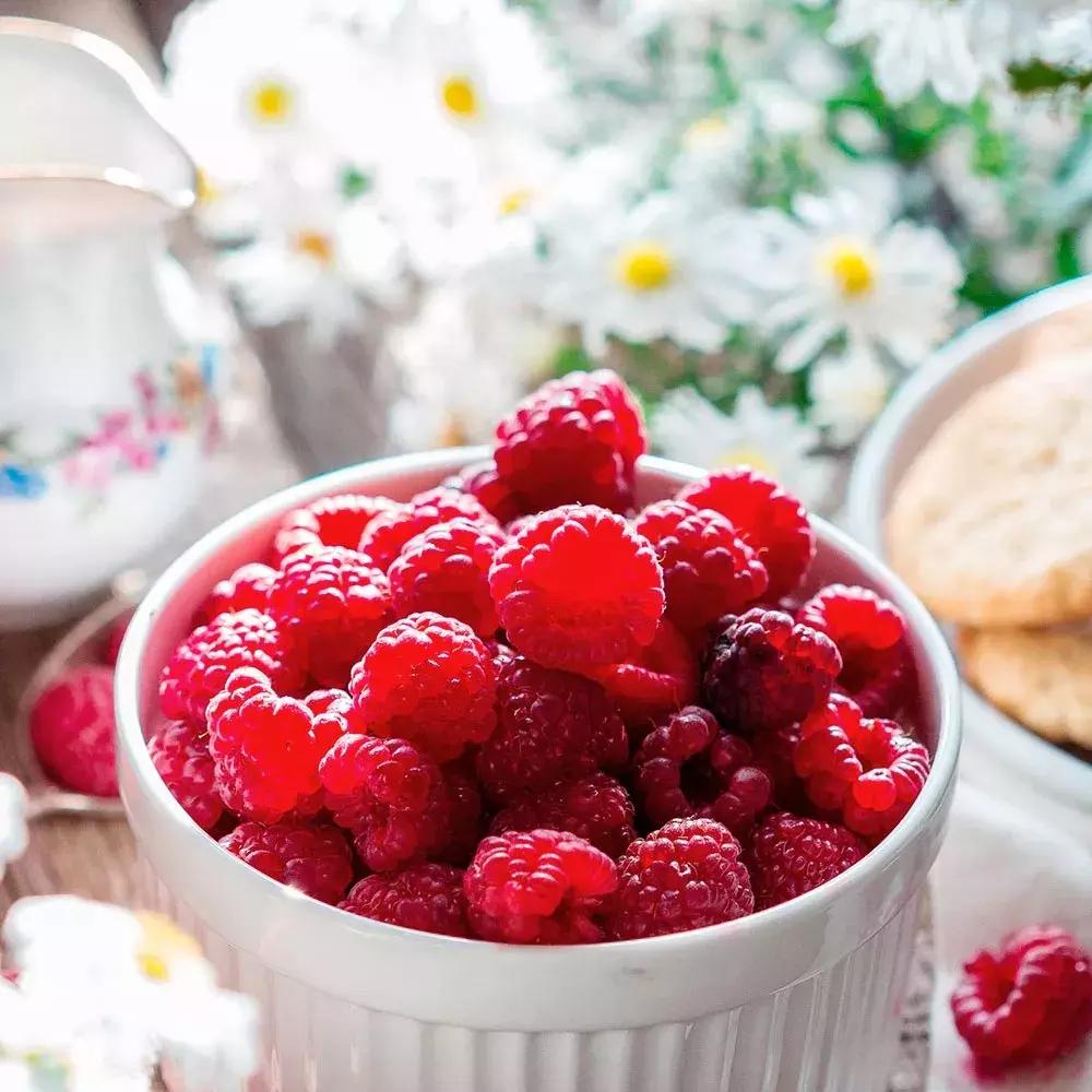 适合当朋友圈背景壁纸的图片,壁纸朋友圈背景图一束光原图