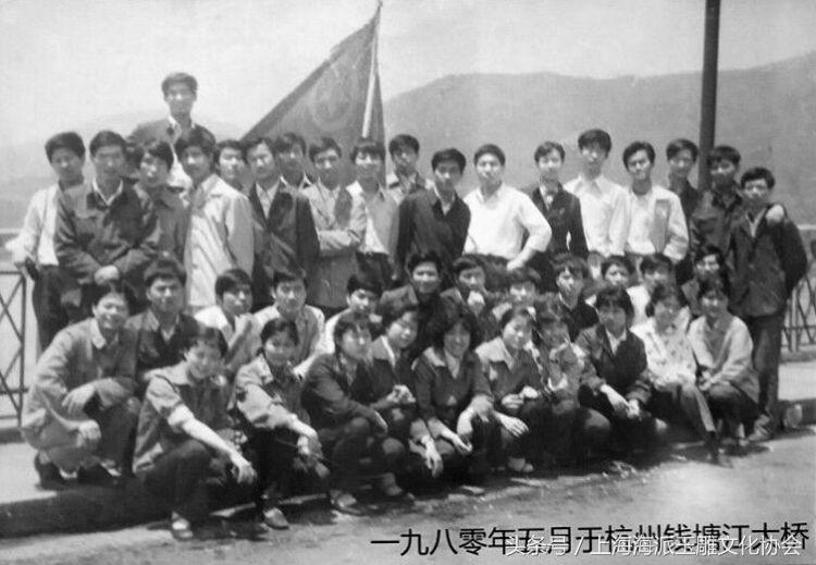 聊上海历史,中国最大的玉石雕刻基地在哪里