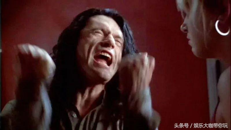 看完《五十度飞》,我还活着……