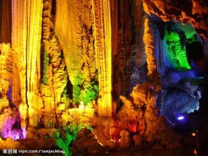 银子岩喀斯特地貌,广西桂林银子岩溶洞