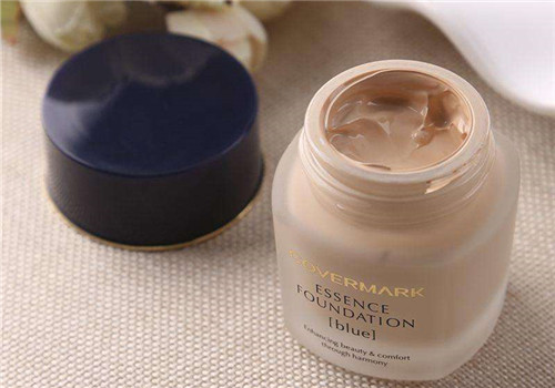 大牌粉底护肤品推荐,化妆品必买清单粉底液