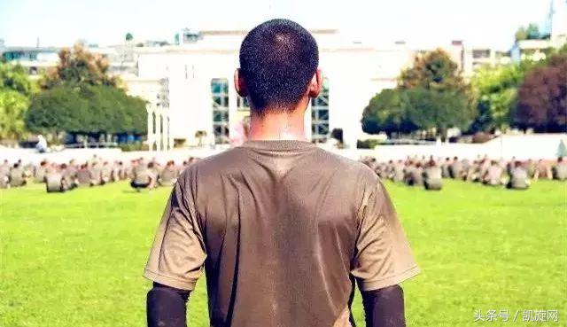 当兵十年一事无成,当兵十年什么都没有怎么办