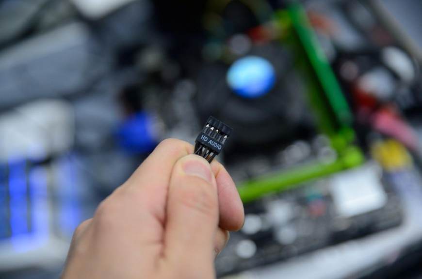 机箱前端耳机孔没有立体声,机箱前面耳机孔没声音有哪些原因