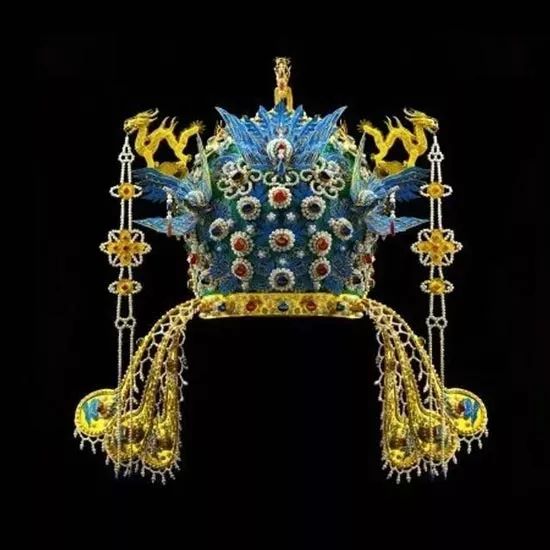 买的戒指不到一个月掉钻怎么处理,买的戒指掉钻了