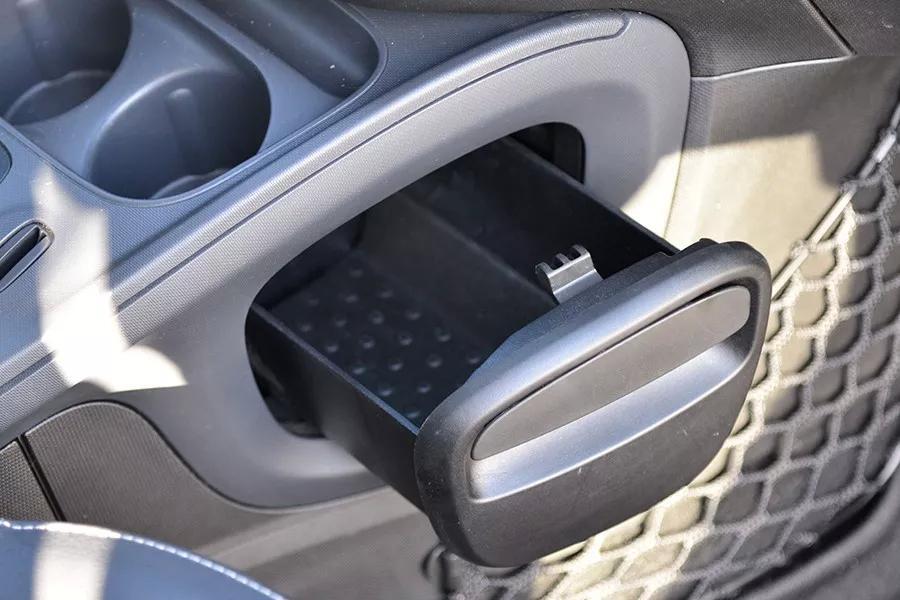 小车Smart怎么样？我们打算拆开一探究竟