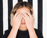 护肤品在脸上黏黏的是不是没吸收,护肤品不吸收脸上密密麻麻小疹子