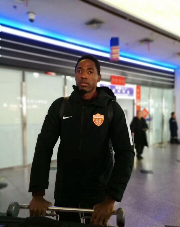 喀麦隆足球梅西,梅西和喀麦隆