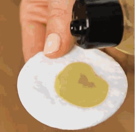 地板上面的黑印子怎么处理,地板缝隙很黑怎么处理