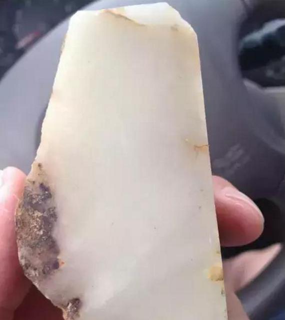 祁连山玉石原石怎样鉴别,玉石原石欣赏