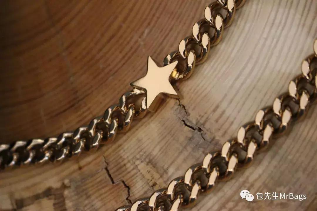 推荐几款适合学生党的挎包,推荐几款复古的小挎包