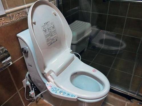 装修智能马桶,装修新房考虑什么智能马桶